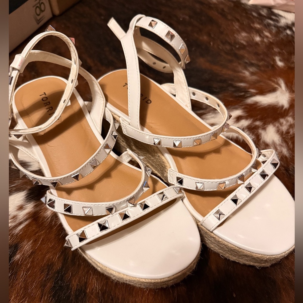 Torrid Ivory Studded Women's Sandals